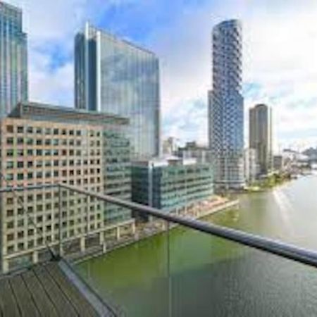Skyview Waterside City Luxury Apartment London Ngoại thất bức ảnh