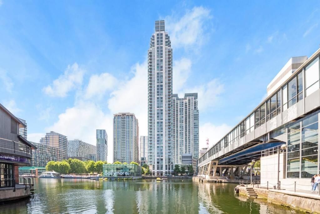 Skyview Waterside City Luxury Apartment London Ngoại thất bức ảnh